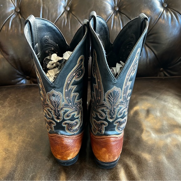 Men’s cowboy boots black and cognac size 8.5 EE (Extra Wide) - Picture 4 of 12